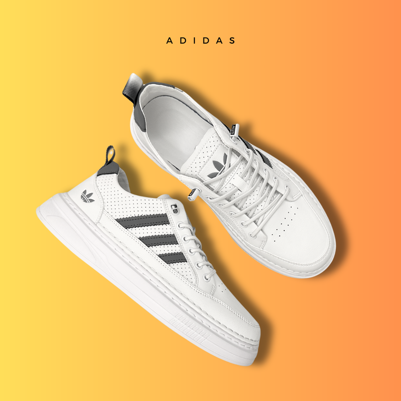 Adidas Sneakers