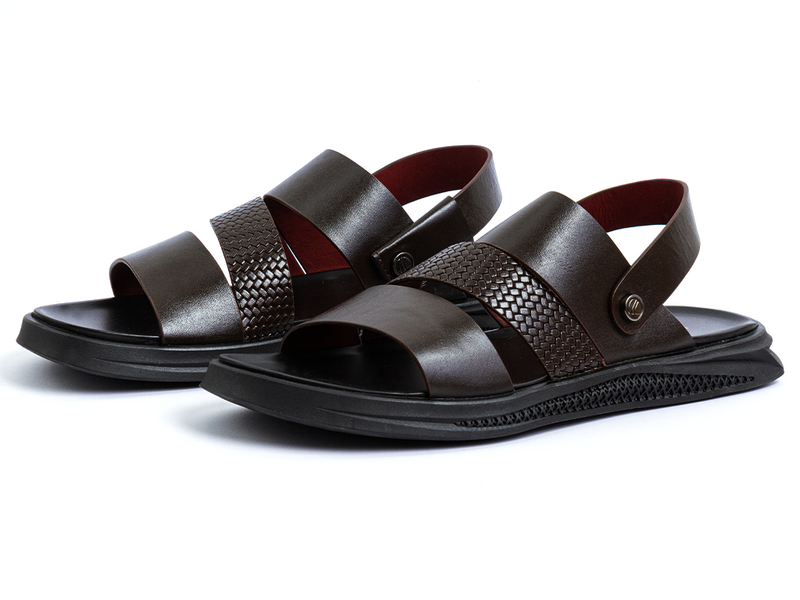 Leather sandals 2025