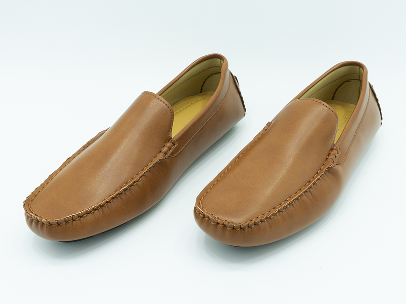 PLAIN LOAFERS
